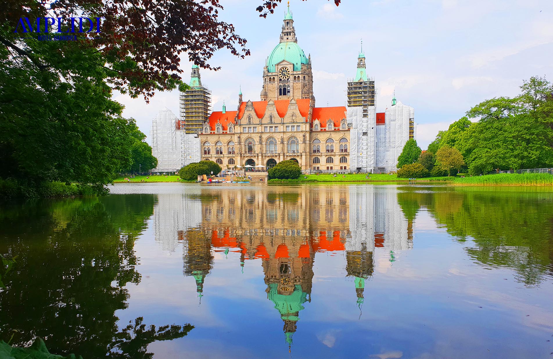 Blick zum Neuen Rathaus
